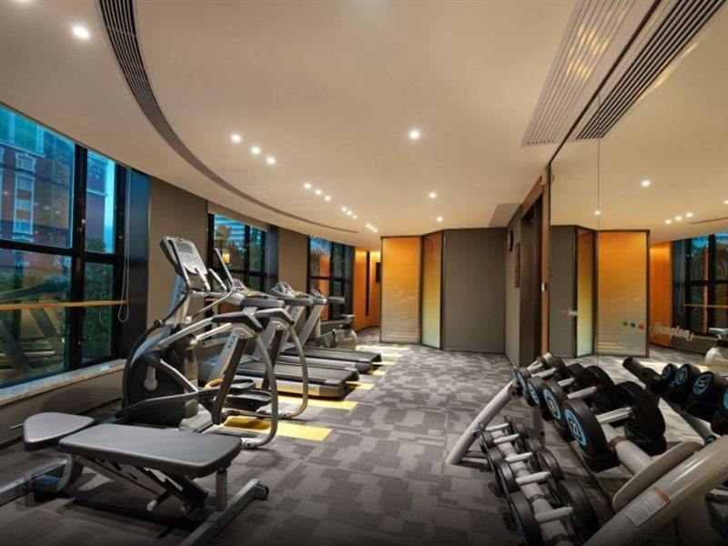 Hampton By Hilton Guangzhou Tianhe Sports Center Hotel Exterior photo