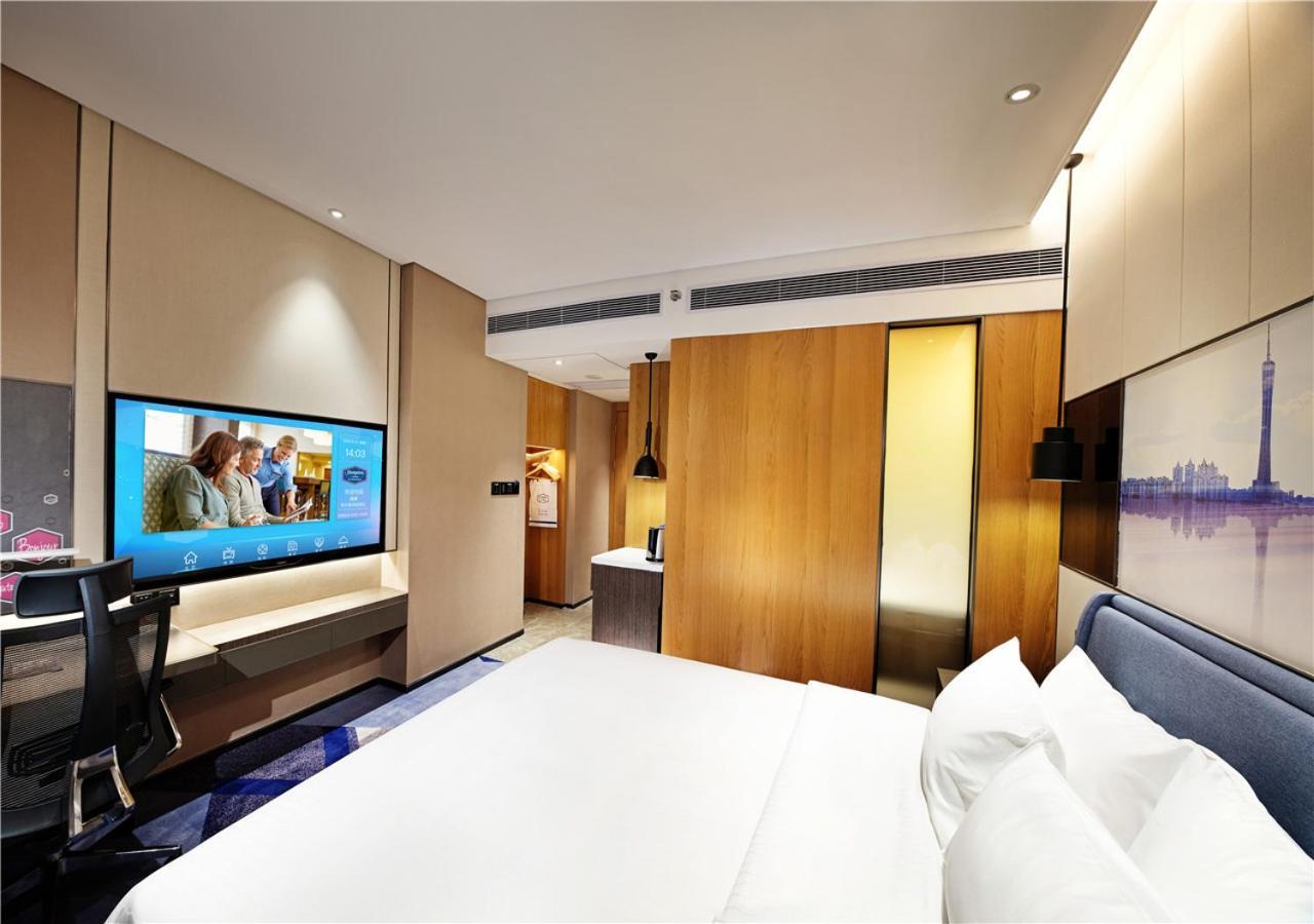 Hampton By Hilton Guangzhou Tianhe Sports Center Hotel Exterior photo